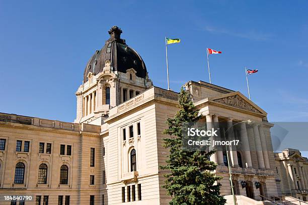 Saskatchewan Capitol - zdjęcia stockowe i więcej obrazów Bez ludzi - Bez ludzi, Biurowiec, Budynek kapitolu stanowego