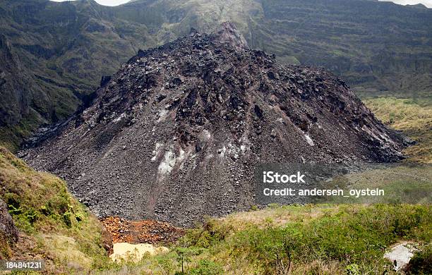 Vulcão Kelud Na Indonésia - Fotografias de stock e mais imagens de Ao Ar Livre - Ao Ar Livre, Cratera Vulcânica, Destino de Viagem