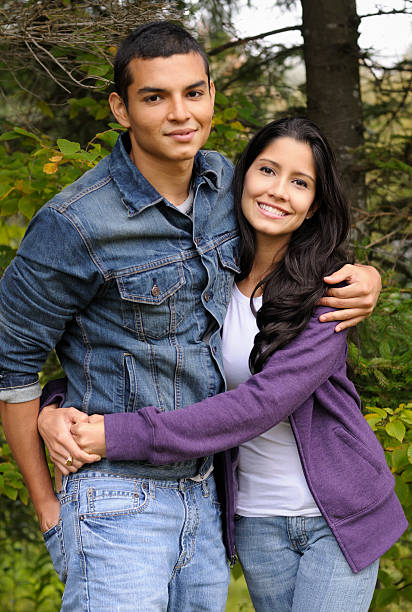 istock Young heterosexual couple outdoors 184842081