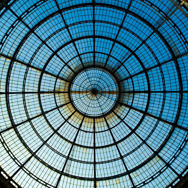 dome em galeria vittorio emanuelle ii - dome milan italy architectural feature italy imagens e fotografias de stock