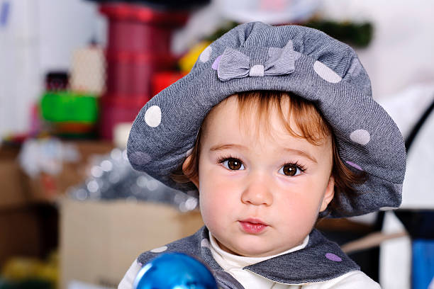 istock little girl 184843381
