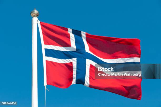 Национальный Флаг Норвегии — стоковые фотографии и другие картинки Норвежский флаг - Норвежский флаг, Флаг, Норвегия