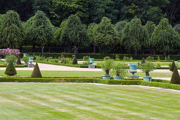 istock Baroque garden and park Charlottenburg 184846233