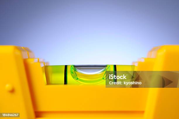 黄色のレベル - 水準器のストックフォトや画像を多数ご用意 - 水準器, 3D, アクリル画
