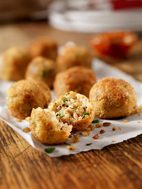 arancini - table macro still life studio shot imagens e fotografias de stock