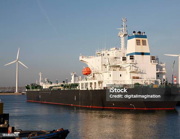ロッテルダムの港 - オランダのストックフォトや画像を多数ご用意 - オランダ, ガソリン, ロッテルダム