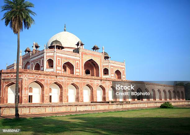 Foto de O Túmulo De Humayun Nova Délhi Índia e mais fotos de stock de Arenito - Arenito, Arquitetura, Arquitetura islâmica