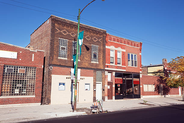 istock Victorian Commercial buildings on Halsted Street in West Pullman 184853526