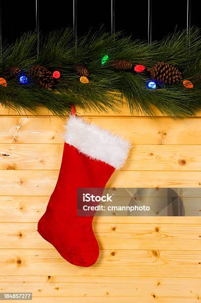 Equine Weihnachtenweihnachtsstrumpf Stockfoto und mehr Bilder von Agrarbetrieb - Agrarbetrieb, Bauholz-Brett, Bauwerk