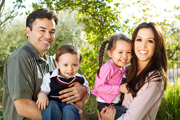 istock Happy Family 184857346
