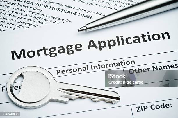 Mortgage Aplicación De Foto de stock y más banco de imágenes de Acuerdo - Acuerdo, Aplicar, Bolígrafo de punta esférica