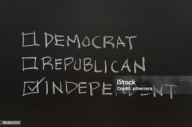Democratas Opção Republicana Ou Independentes - Fotografias de stock e mais imagens de Independência - Independência, Caixa de Verificação, Conceito