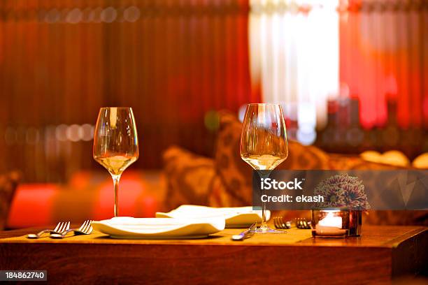 Cena Per Due - Fotografie stock e altre immagini di Bicchiere da vino - Bicchiere da vino, Cena, Cibi e bevande