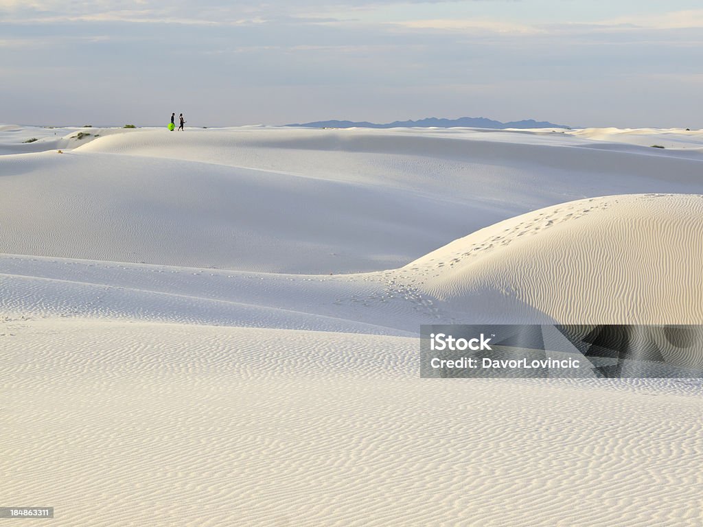 Walking auf Dünen - Lizenzfrei Ausgedörrt Stock-Foto