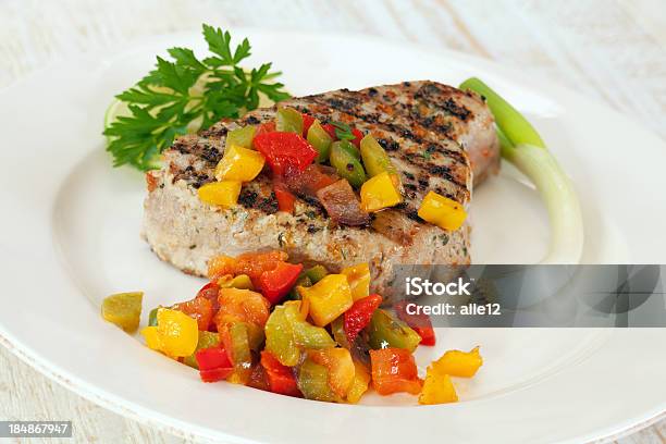 Filete De Atum - Fotografias de stock e mais imagens de Filete de atum - Filete de atum, Grelhado, Bife