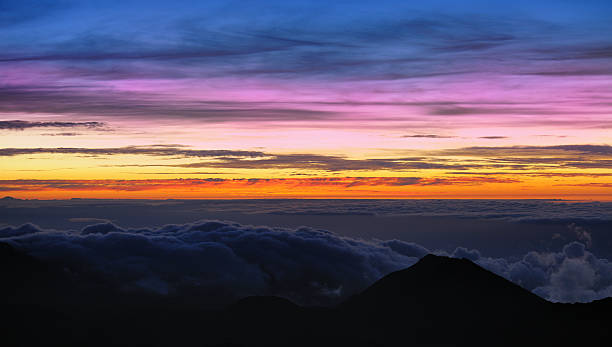 istock Dramatic Sunrise, Haleakala Volcano, Maui, Hawaii (XXXL) 184868345