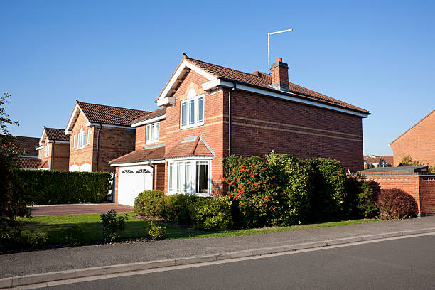 istock English suburban house. 184868575