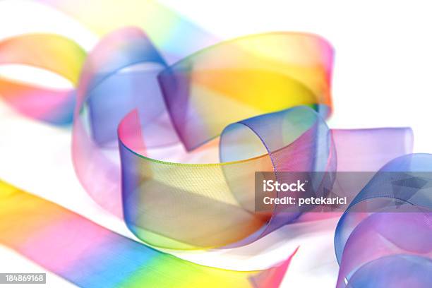 Remolino De Plano De Color Foto de stock y más banco de imágenes de Cinta - Cinta, Arco iris, Gasa