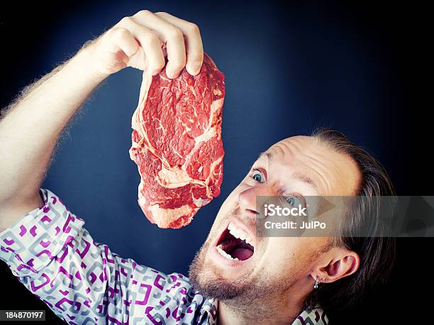 고기류 고기에 대한 스톡 사진 및 기타 이미지 - 고기, 날것, 기이함