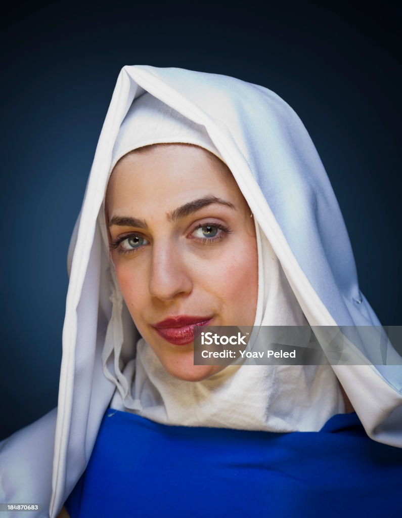 Bellissimo Suora - Foto stock royalty-free di Abbigliamento religioso