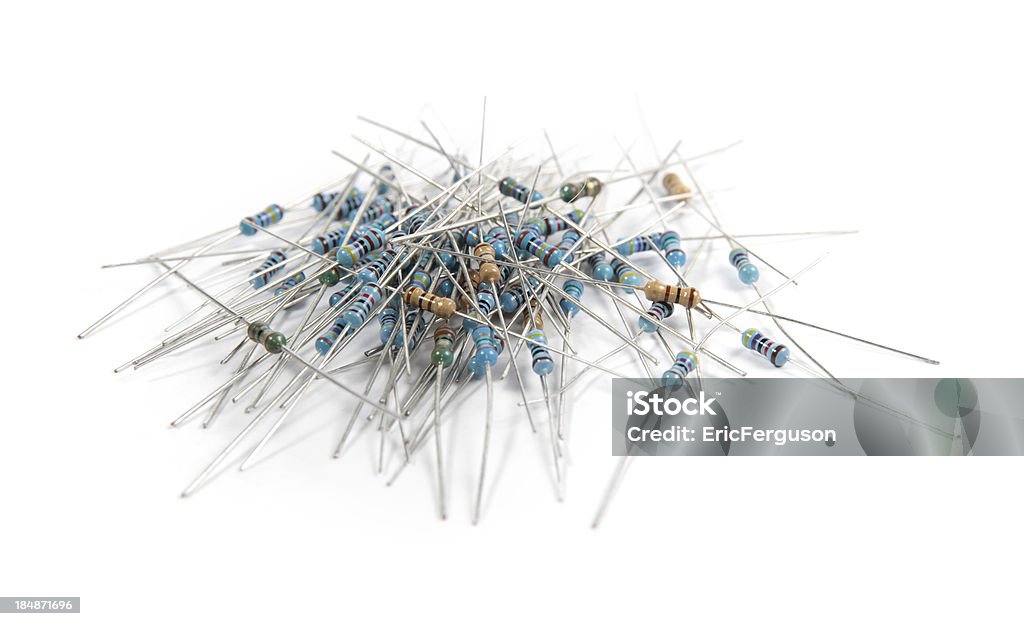 Resistores em uma pilha isolada no branco - Foto de stock de Amontoamento royalty-free