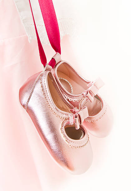 istock Pink baby slippers 184871901