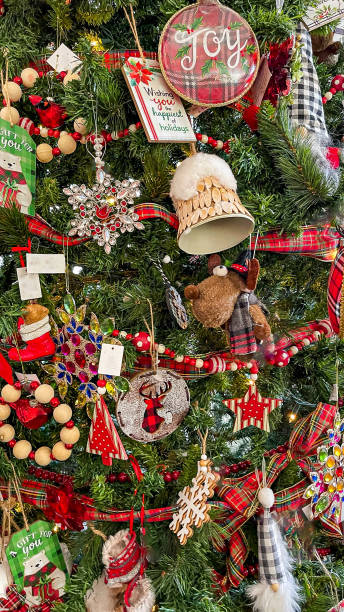 istock Vintage styled christmas tree with ornaments 1848725985