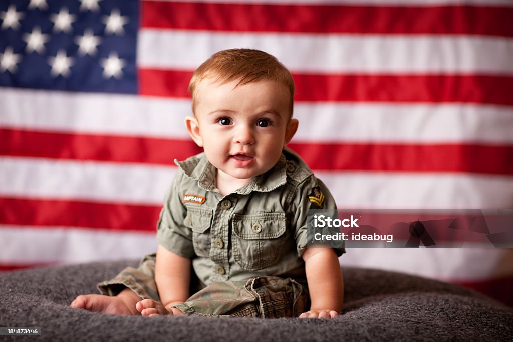 컬러 이미지를 국가주의 아기 남자아이 아메리칸 플래그 배경기술 - 로열티 프리 아기 스톡 사진