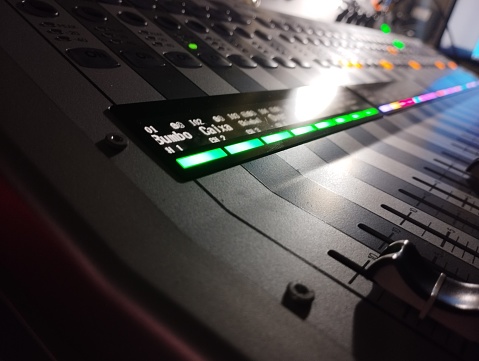 New Technology digital sound mixer