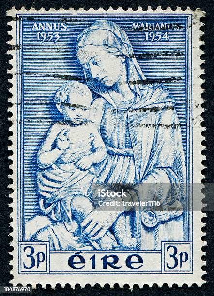 Photo libre de droit de La Vierge Marie Et De Jésus Timbre banque d'images et plus d'images libres de droit de Bleu - Bleu, Bébé, Cachet de la poste