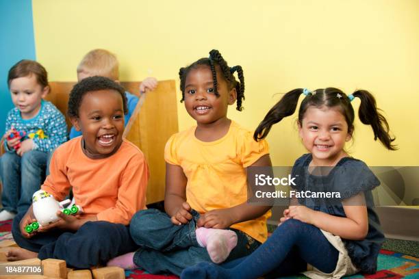 Vorschulalter Stockfoto und mehr Bilder von 2-3 Jahre - 2-3 Jahre, Afrikanischer Abstammung, Afro-amerikanischer Herkunft