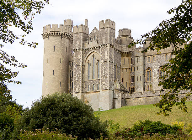 castelo de arundel, inglaterra, reino unido - arundel england imagens e fotografias de stock