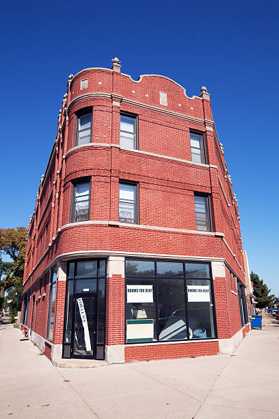 istock Edwardian commercial building for rent in Hegewisch, Chicago 184879680
