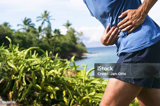 Seitliche Stickerei Stockfoto und mehr Bilder von Rennen - Körperliche Aktivität - Rennen - Körperliche Aktivität, Naht - Medizinisches Material, Naht - Saum