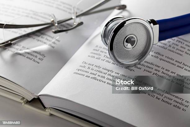 Badania Medycznych - zdjęcia stockowe i więcej obrazów Opieka zdrowotna i medycyna - Opieka zdrowotna i medycyna, Badanie lekarskie, Tekst - Symbol ortograficzny
