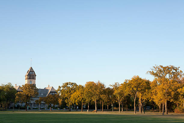 assiniboine park winnipeg - foilage fotografías e imágenes de stock