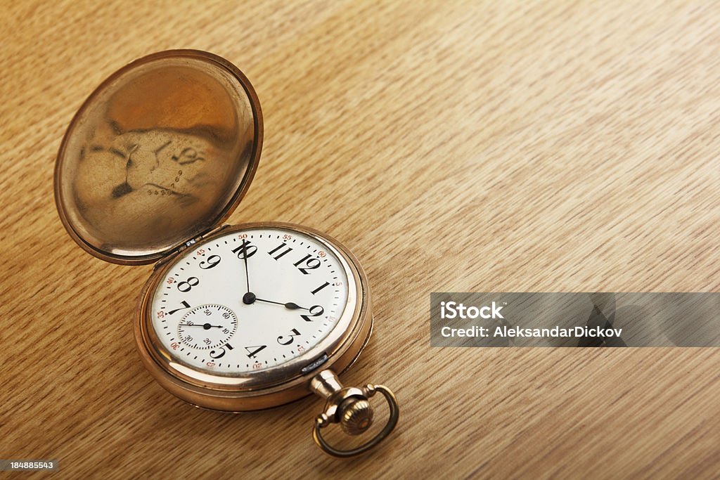 懐中時計 - ビクトリア様式のロイヤリティフリーストックフォト