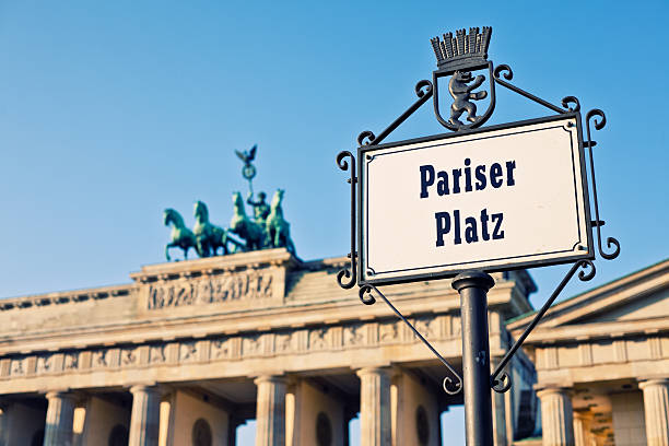 istock Pariser Platz and Brandenburg Gate, Berlin, Germany 184887722
