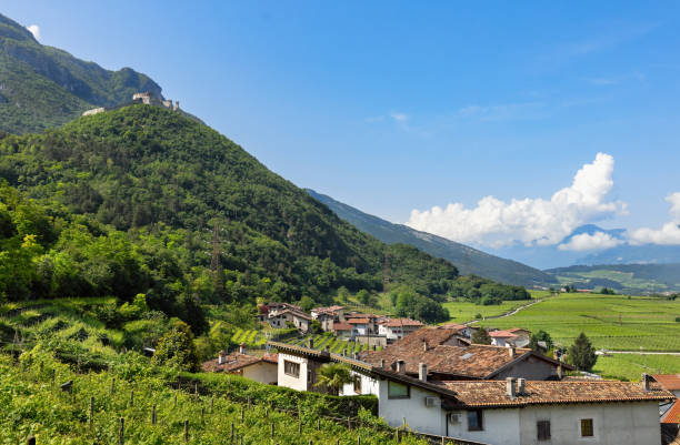 beautiful town of besenello in trento region - brennerpas fotos stockfoto's en -beelden