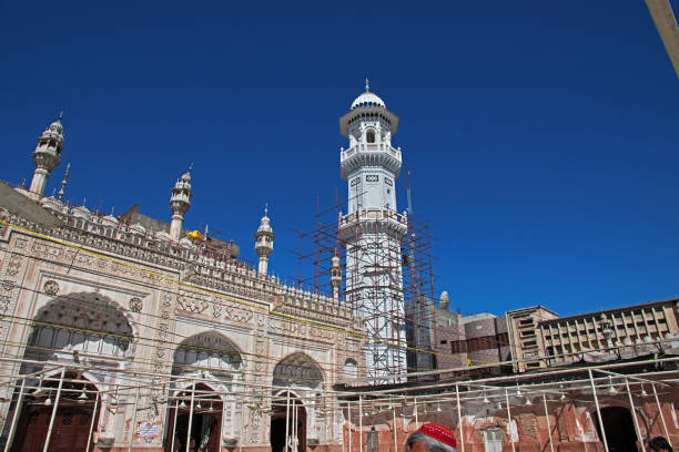 istock Mahabat Khan Mosque in Peshawar, Pakistan 1849027367