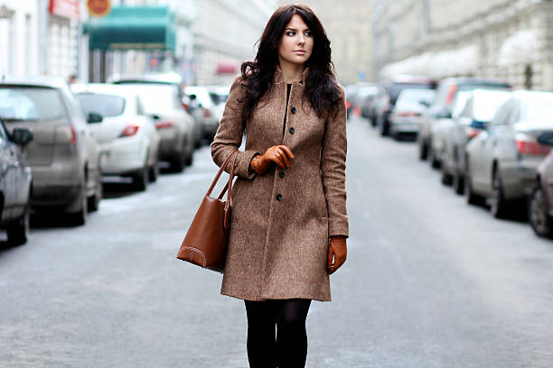 istock Beautiful young woman 184903586