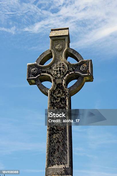 Кельтский Крест — стоковые фотографии и другие картинки Антиквариат - Антиквариат, Археология, В форме креста