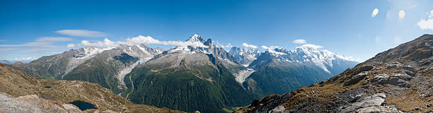 マウントブランク massif 、全体に見たものからフランス - european alps europe high up lake ストックフォトと画像
