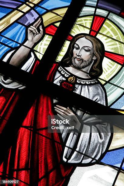 ステンドグラスのアイコン - イエス キリストのストックフォトや画像を多数ご用意 - イエス キリスト, イコン, カラフル