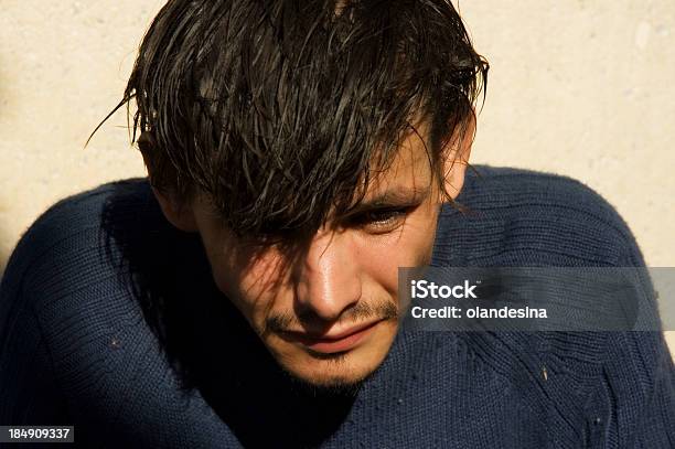 Retrato De Um Jovem Rapaz De Futebol - Fotografias de stock e mais imagens de Abaixo do peso - Abaixo do peso, Adulto, Conceito