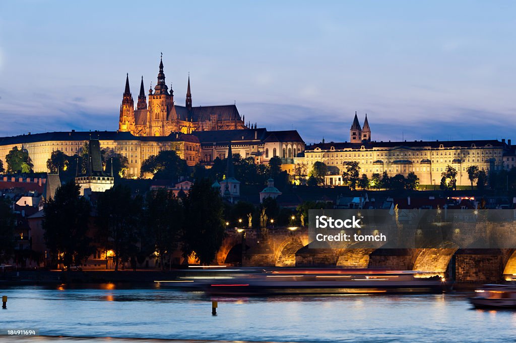 Die St. Vitus Kathedrale in der Dämmerung - Lizenzfrei Alt Stock-Foto