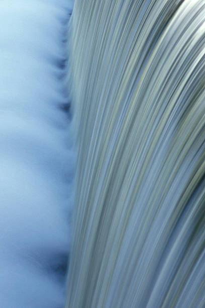 istock Close Up of Waterfall 184912565