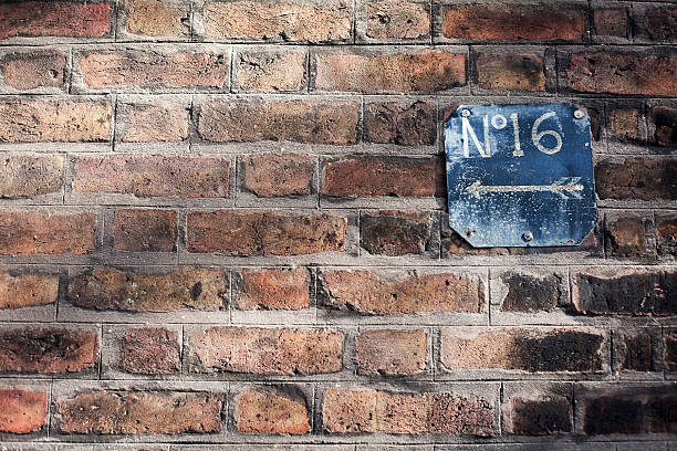 istock street old signs 184913478