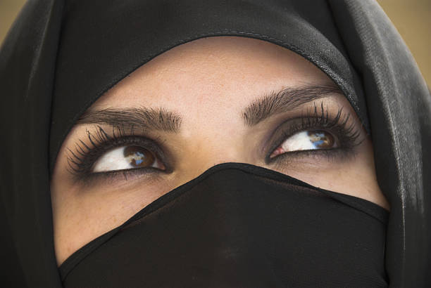 istock Muslim Woman 184913764