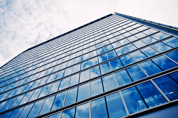 istock London Corporate Building 184914519